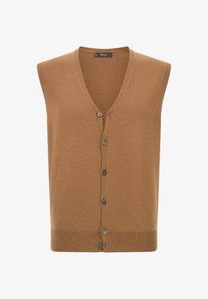 Hellbrauner ärmelloser Strickpullover mit V-Ausschnitt, ausgestattet mit sechs grauen Knöpfen vorne und einem gerippten Saum am Boden.