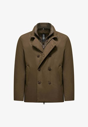 Brauner doppelreihiger Mantel mit gestepptem Kragen, ausgestattet mit Seitentaschen und dunklen Knöpfen, gefertigt aus glattem Stoff mit klassischem Design.