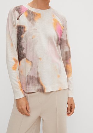 Long sleeved top - white