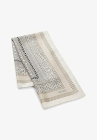 Sélectionné, light beige nine