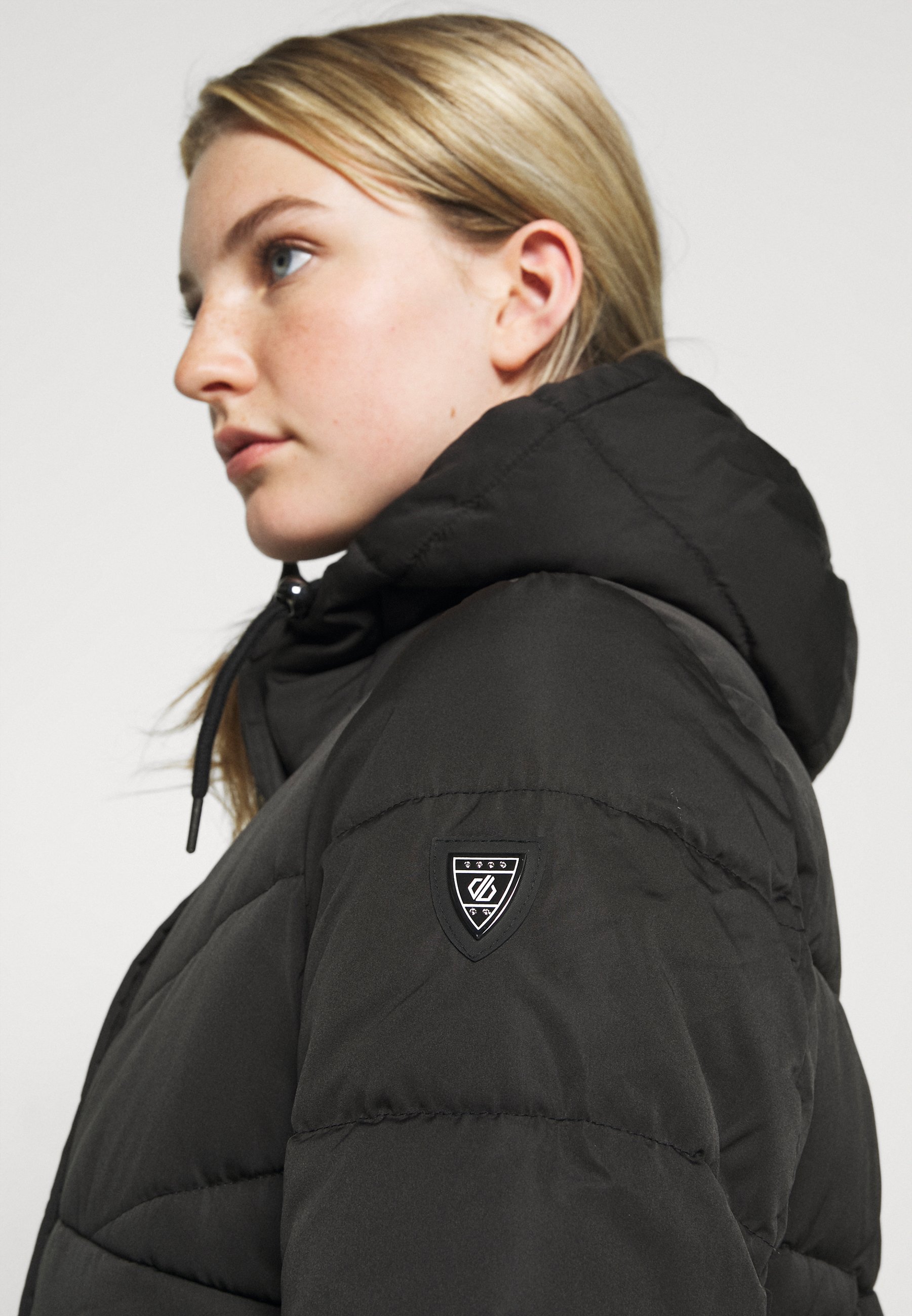 longline ski jacket