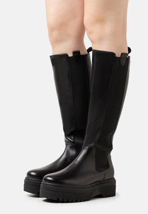 GOING HIGH - Platform boots - black