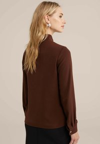 WE Fashion Camicetta - brown