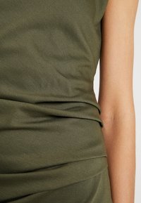 Kaffe Robe de soirée - khaki