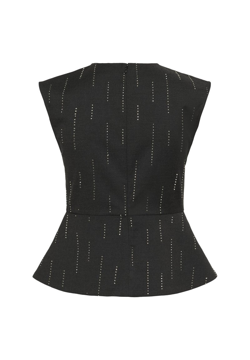 Top peplum negro con tejido texturizado y acentos plateados verticales, hombros estructurados y cremallera oculta en la parte posterior.