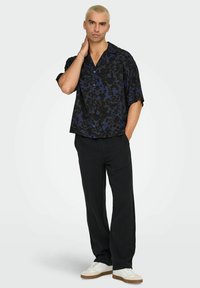 Only & Sons ONSHARRIS - Camisa - naval academy