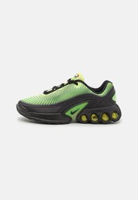Nike Sportswear AIR MAX DN Matalavartiset tennarit light lemon