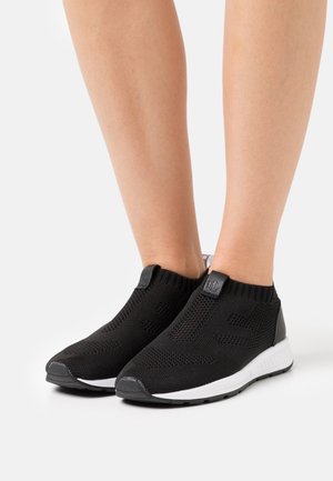 Lauren Ralph Lauren, Chaussons - black