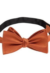 Oranssi teksturoidun solmion, jossa on itse sidottava muotoilu ja musta säädettävä hihna. Kankaassa on diagonaaliset urat lisäyksinä.