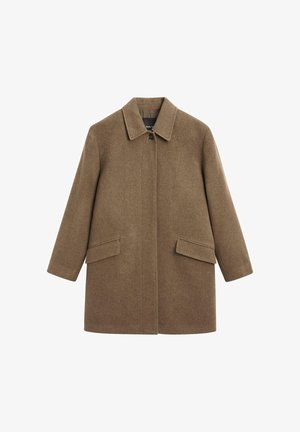 Cappotto marrone in misto lana con colletto, chiusura a bottoni, due tasche frontali e taglio dritto. Texture liscia e design minimale.