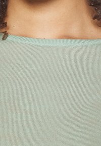 Vero Moda Tall Strickpullover - green