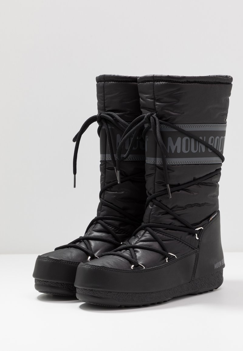 moonboot black