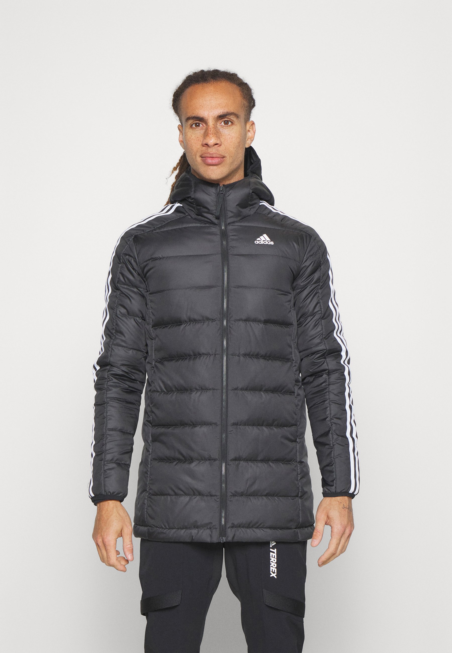 adidas Sportswear ESSENTIALS 3-STRIPES - Daunenjacke - black/schwarz