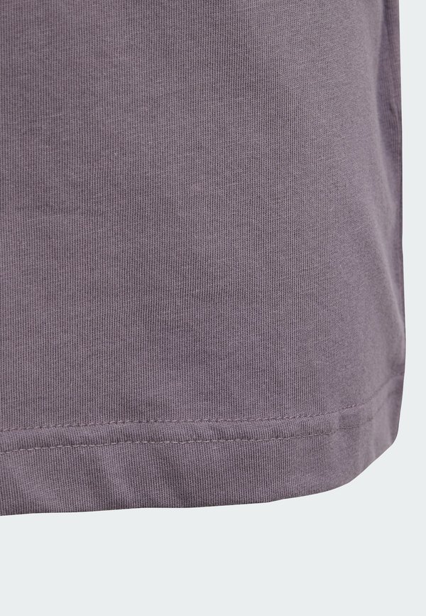 MERCEDES - AMG PETRONAS FORMULA ONE TEAM PREMIUM WOVEN GRAPHIC KIDS - Print T-shirt4