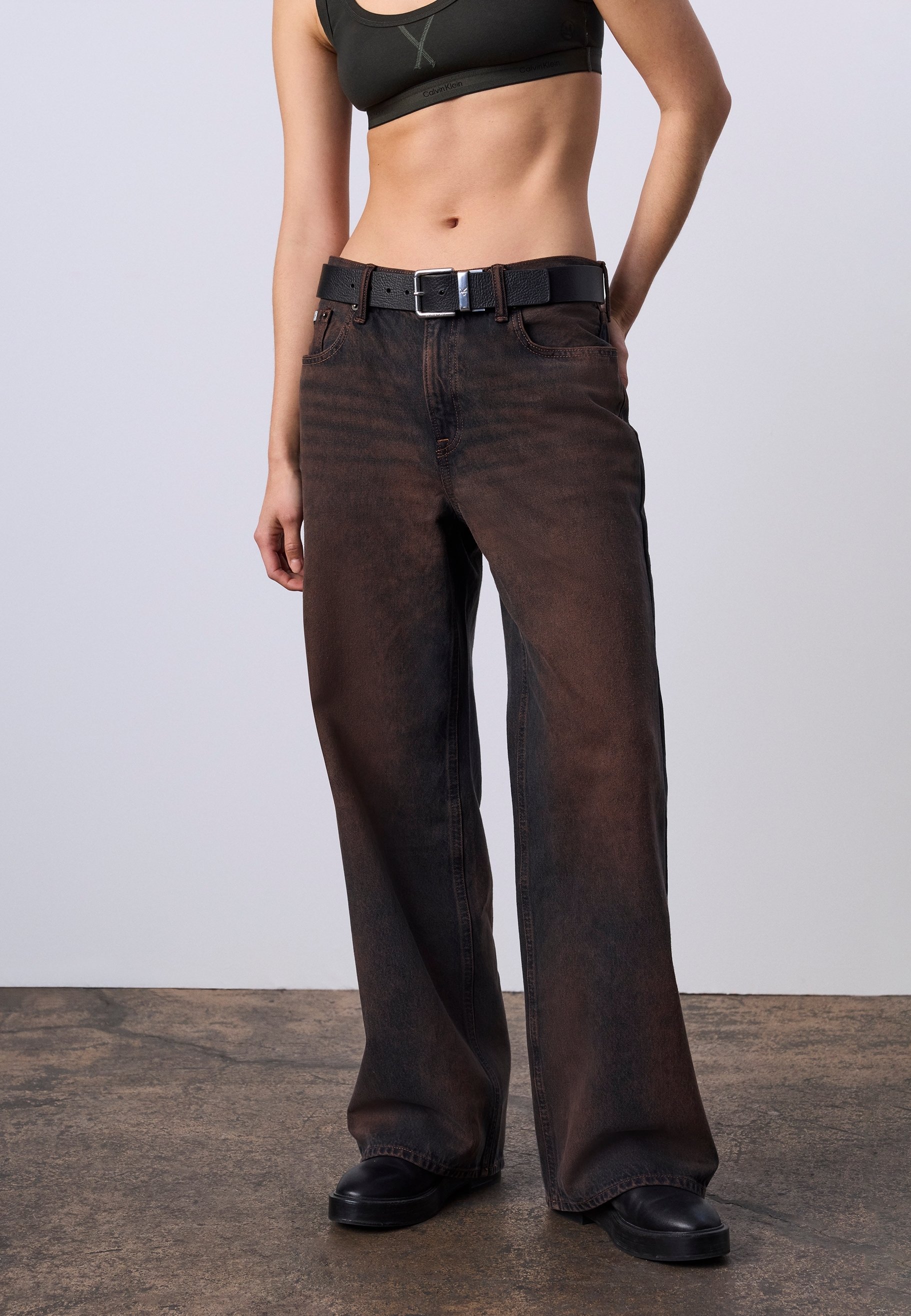 Calvin Klein Jeans JUNG KOOK FOR CALVIN KLEIN LOW RISE BAGGY JEANS