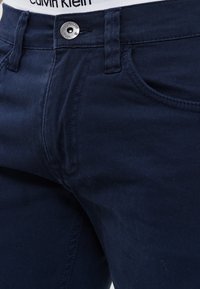 VILLEURBANNE - Shorts di jeans - navy