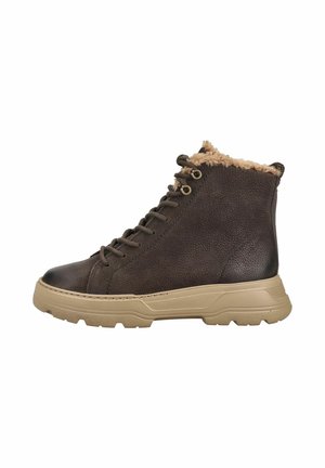 Brauner hoher Lederstiefel mit beiger Gummisohle, Schnürung vorne und beigem Fellfutter am Knöchel für Wärme und Komfort.