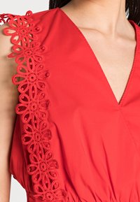 Morgan Blouse - red