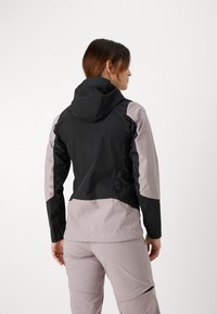 Adidas Terrex Hardshell-jakke - preloved fig/black