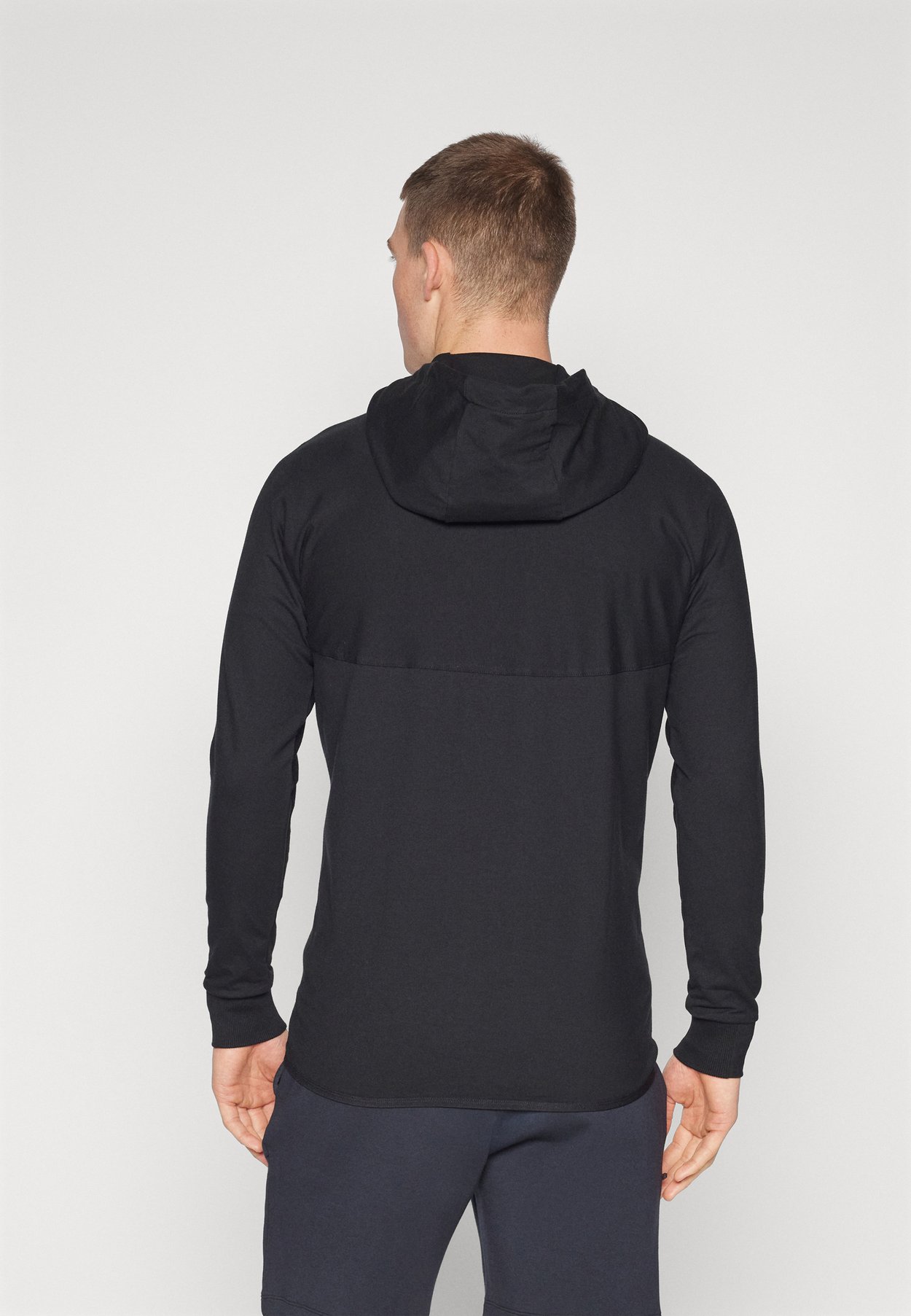 ACTIVITY HOODIE MEN