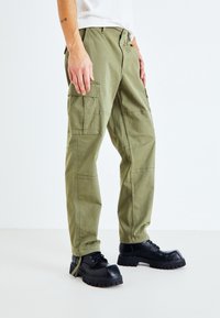 Jack & Jones - Kapsáče - dusty olive Miniatura obrázku 1