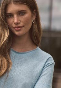 Next CREW NECK SHORT SLEEVE - Navadna majica - light baby blue