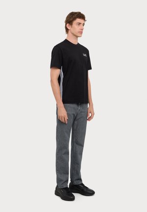 EA7 Emporio Armani, Camiseta básica - black