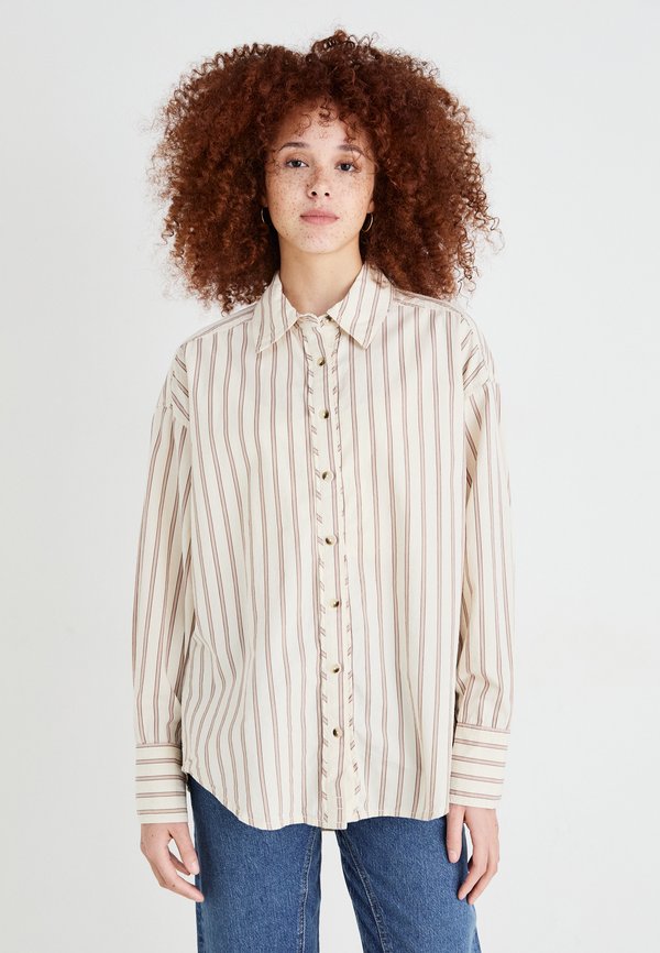 STRIPED VARSITY VIBES - Button-down blouse - ivory