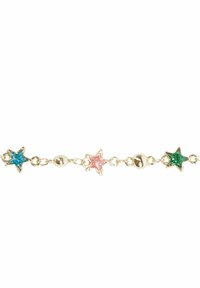 Bracciale in oro con charm a forma di stella alternati in blu, rosa e verde luccicante e piccole perline dorate su uno sfondo bianco.