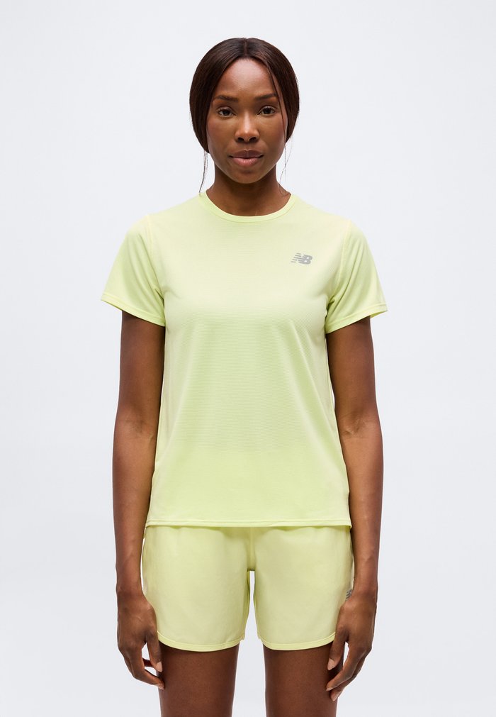 New Balance SPORTS ESSENTIALS WOMENS - Basic T-shirt - fennel seed