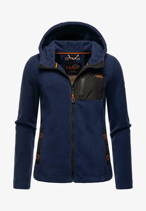 Navy fleece takki, jossa on oranssilla korostettu huppu, musta vetoketjullinen rintatasku ja säädettävät sivukiristimet istuvuuden parantamiseksi. Sujuva pinta.
