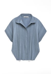 Camicia a maniche corte, con bottoni, in tessuto blu texturizzato a righe verticali, caratterizzata da un colletto classico e una vestibilità rilassata.