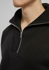 Urban Classics Sweatshirt - black
