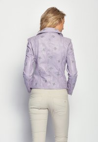 Maze Skinnjacka - lavendel