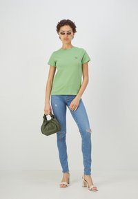 Levi's® Tričko s potlačou - green