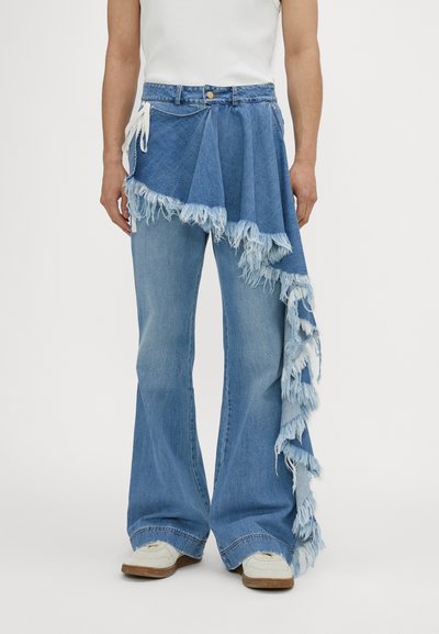 Palomo DISTRESSED OVERSKIRT TROUSERS UNISEX - Relaxed fit jeans - washed light blue denim
