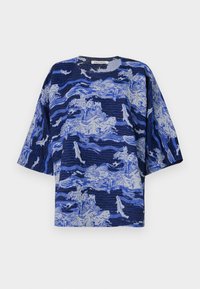 DART TEE - Bluse - fishes blue