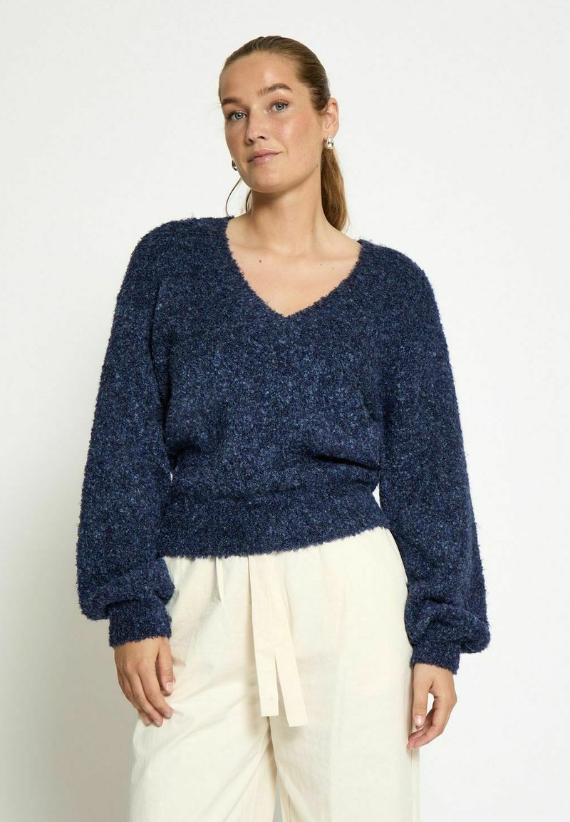 Minus MSJENNIE V-NECK - Jumper - sky captain