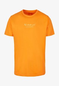 Unselected, paradise orange