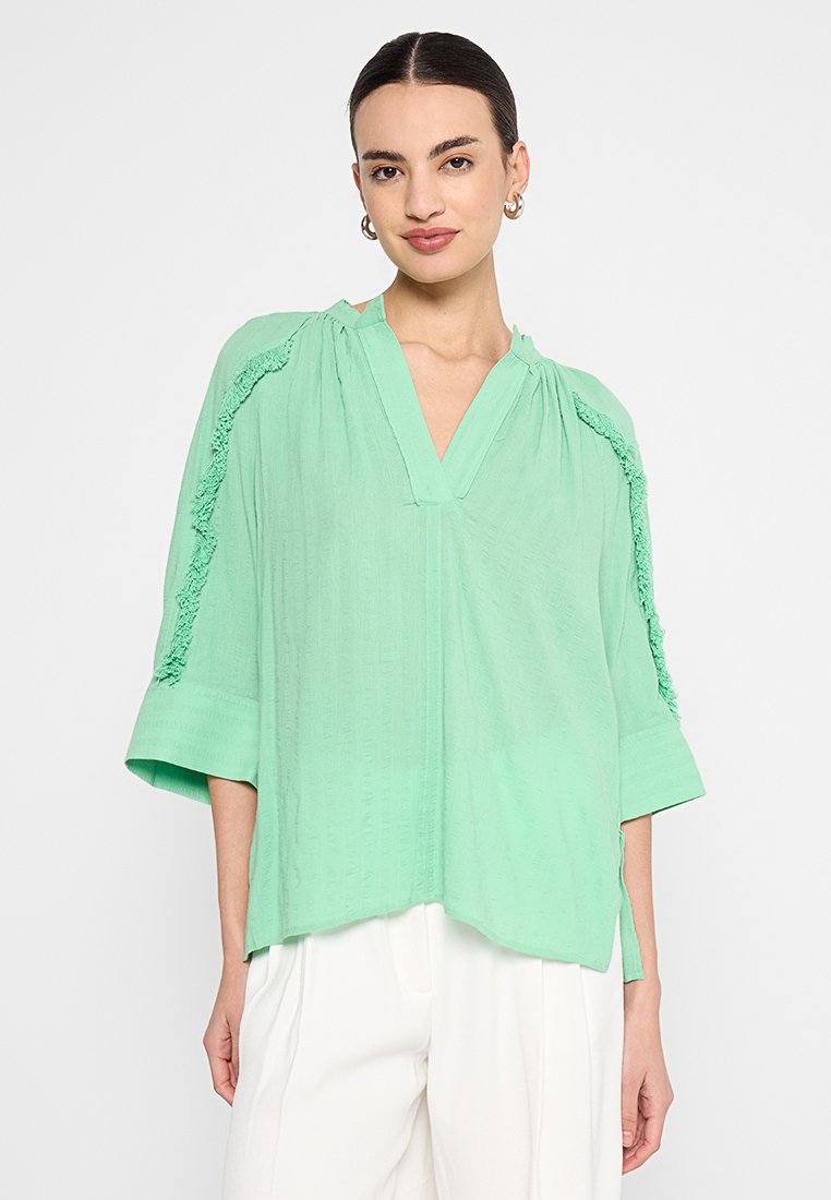 DAY Birger et Mikkelsen Blouse lichtgroen DAY Birger et Mikkelsen Blouse lichtgroen