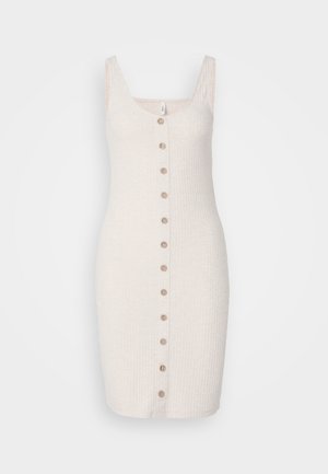 Rochie cu nervuri, de culoare bej deschis, cu decolteu rotund și bretele înguste, având o linie de 7 nasturi rotunzi, bej, pe partea din față.