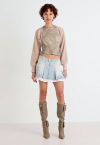 ONLY ONLAMANDA BOLERO  - Kardigan - warm taupe