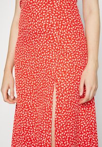 Monki Vestito casual - red