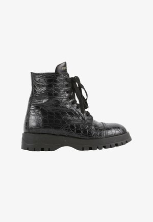 Prada, Bottines à plateau - black