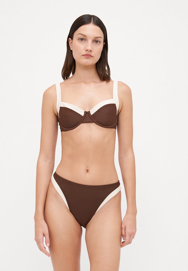 Mid Rise High-Leg Moderate Bottom - Bikini bottoms - chicory coffee4