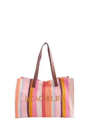 Auduma tote soma ar vertikālām svītrām rozā, oranžā, zilā un dzeltenā krāsā. Tai ir brūnas rokturi un zelta krāsā uzraksts "BEACH LIFE".