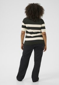Kaffe Curve LIZZY STRIPED - Triko s potiskem - dgm turtledove wide stripe