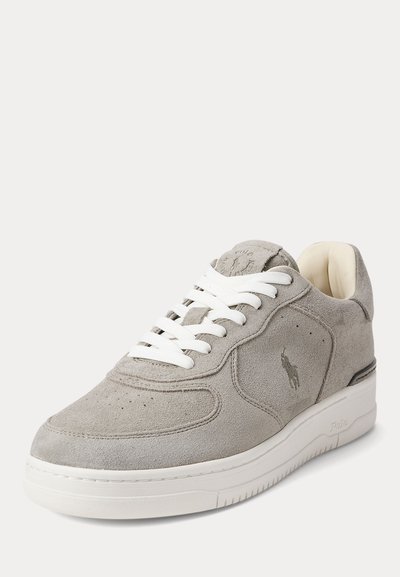 Polo Ralph Lauren MASTERS COURT SUEDE SNEAKER UNISEX - Sneakers laag - earth grey