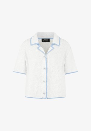 Weißer Kurzarmblazer aus strukturiertem Stoff, mit hellblauen Besätzen entlang des Kragens und der Knöpfe, in einer kastigen Form und mit lockerem Sitz.