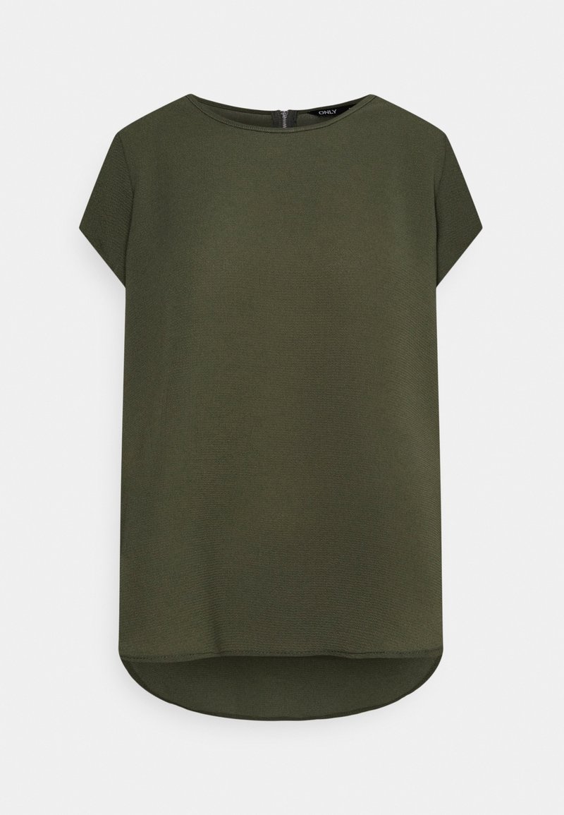 Blouse vert foncé manches courtes avec encolure ronde, ourlet légèrement asymétrique et détail fermeture éclair au dos sur fond blanc.
